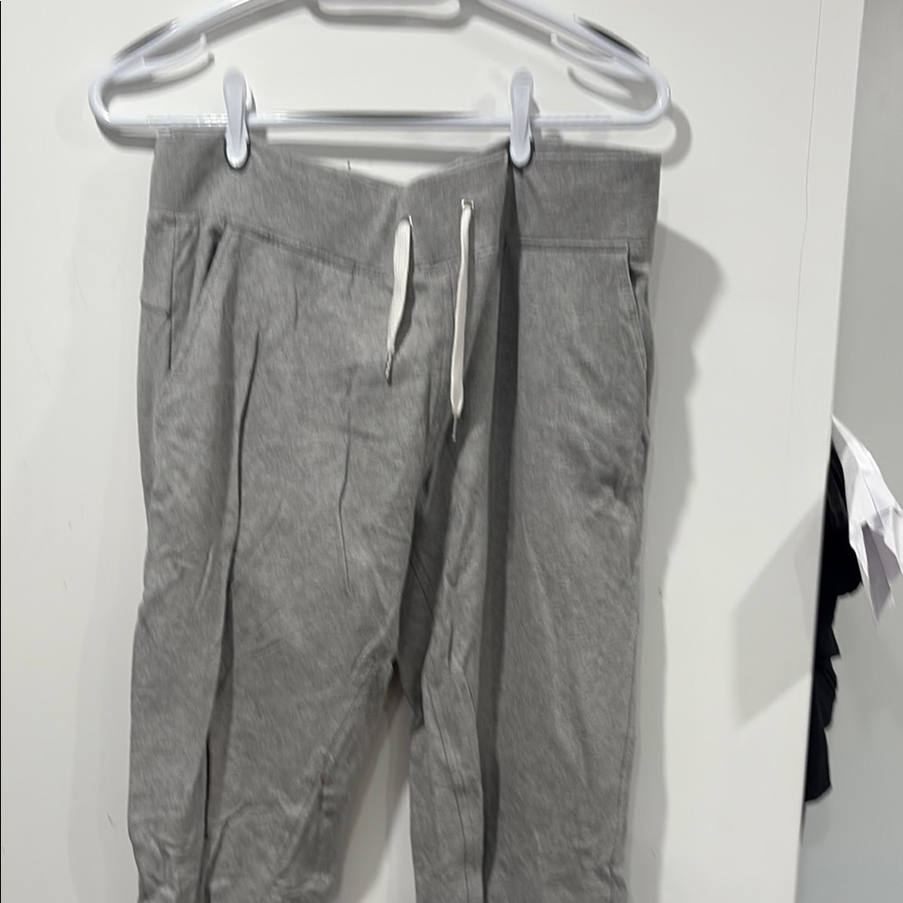 Women’s Gray Jogger Pants